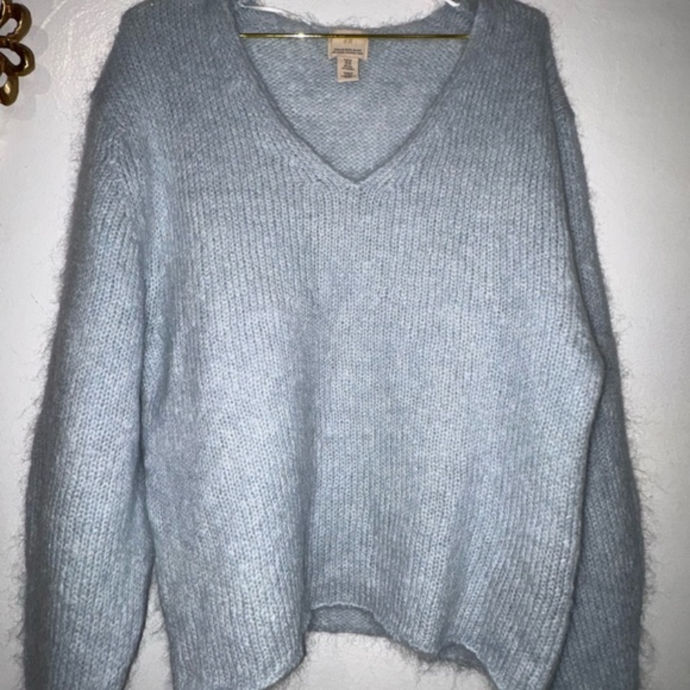 H&M Mohair Wool Blend Fuzzy Cropped Sweater | Baby Blue | Cozy Knit XS